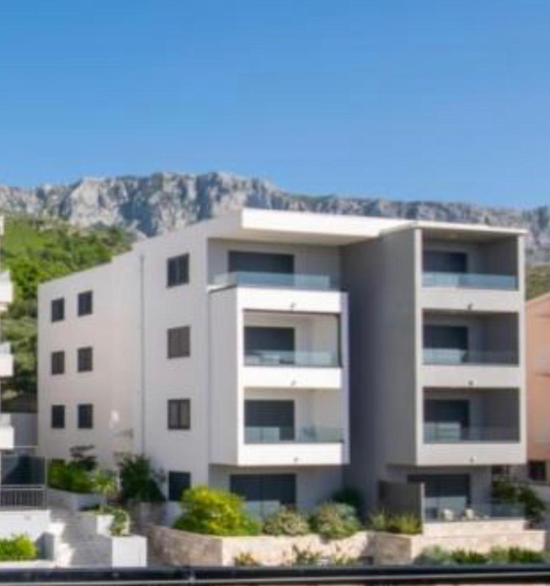Premium Suites Tučepi Екстериор снимка